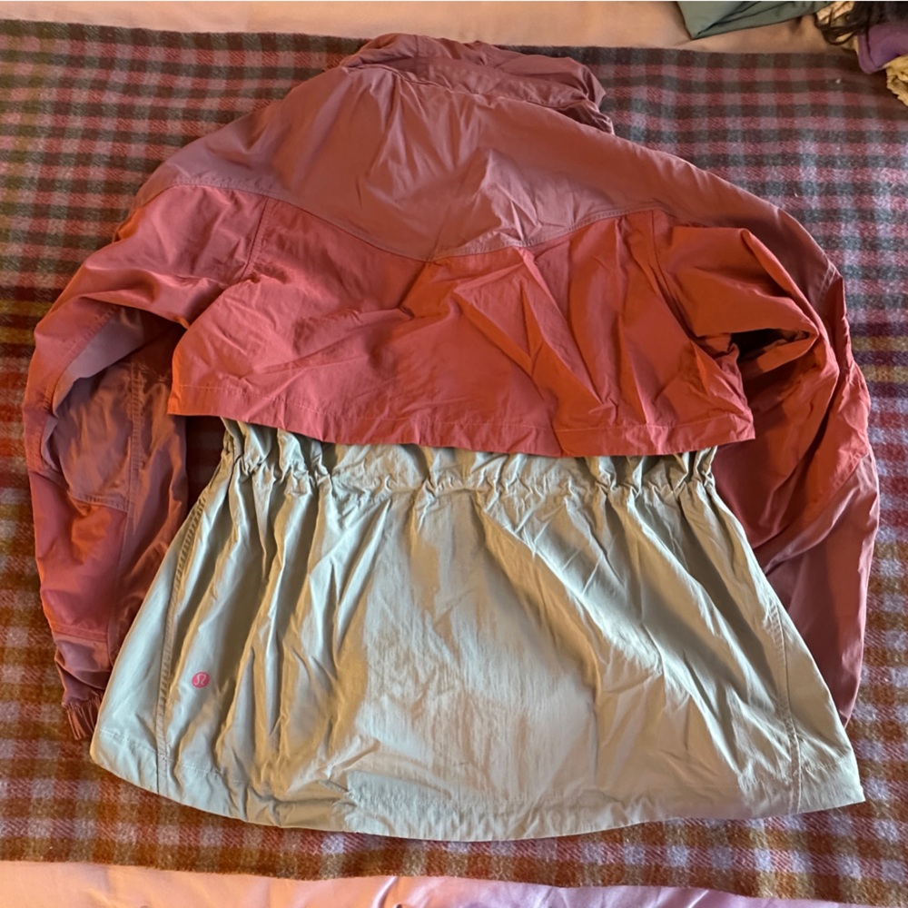 Colorblock Windbreaker Jacket - Picture 2 of 2